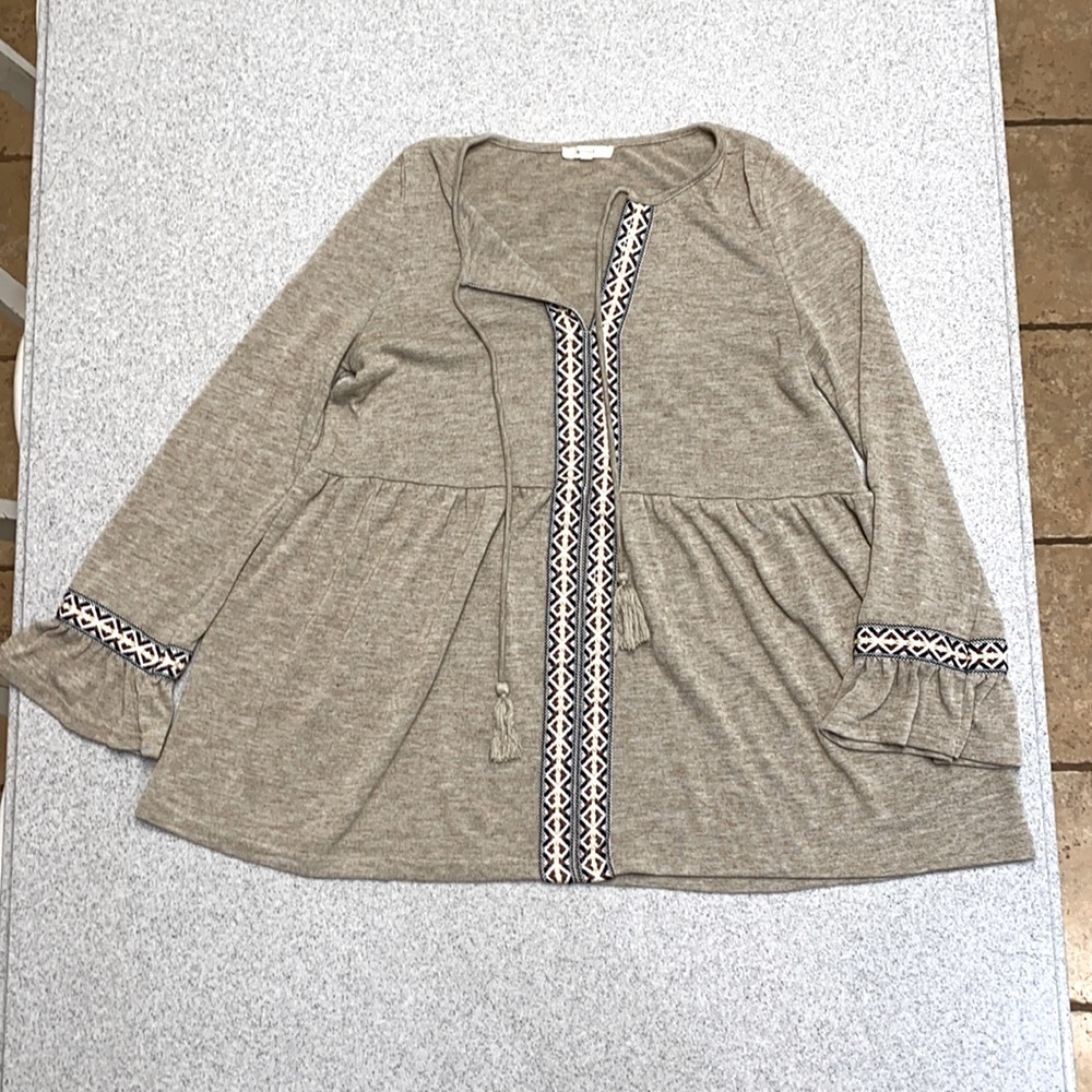 Anthropology Easel BOHO Shirt Medium Long Sleeves